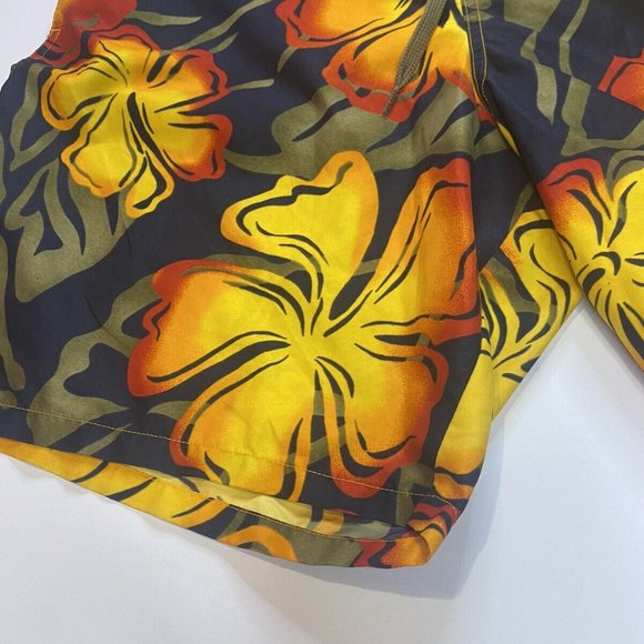 Speedo Floral Swimming Trunks Size Medium shorts - Picture 4 of 6